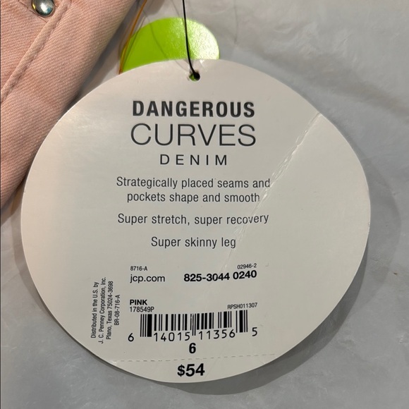 NWT Bold Elements Women's Pink Distressed Jeans - Picture 2 of 10